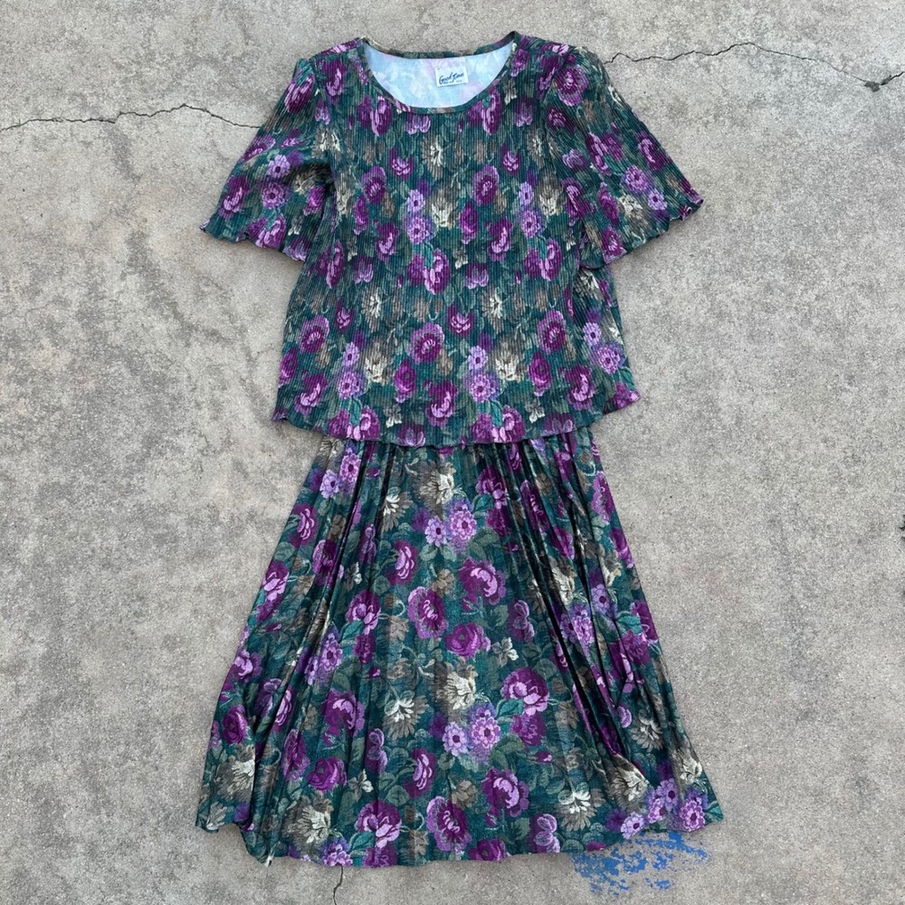 Good Times Vintage Floral‎ Pleated Skirt Set Cottagecore Made in USA